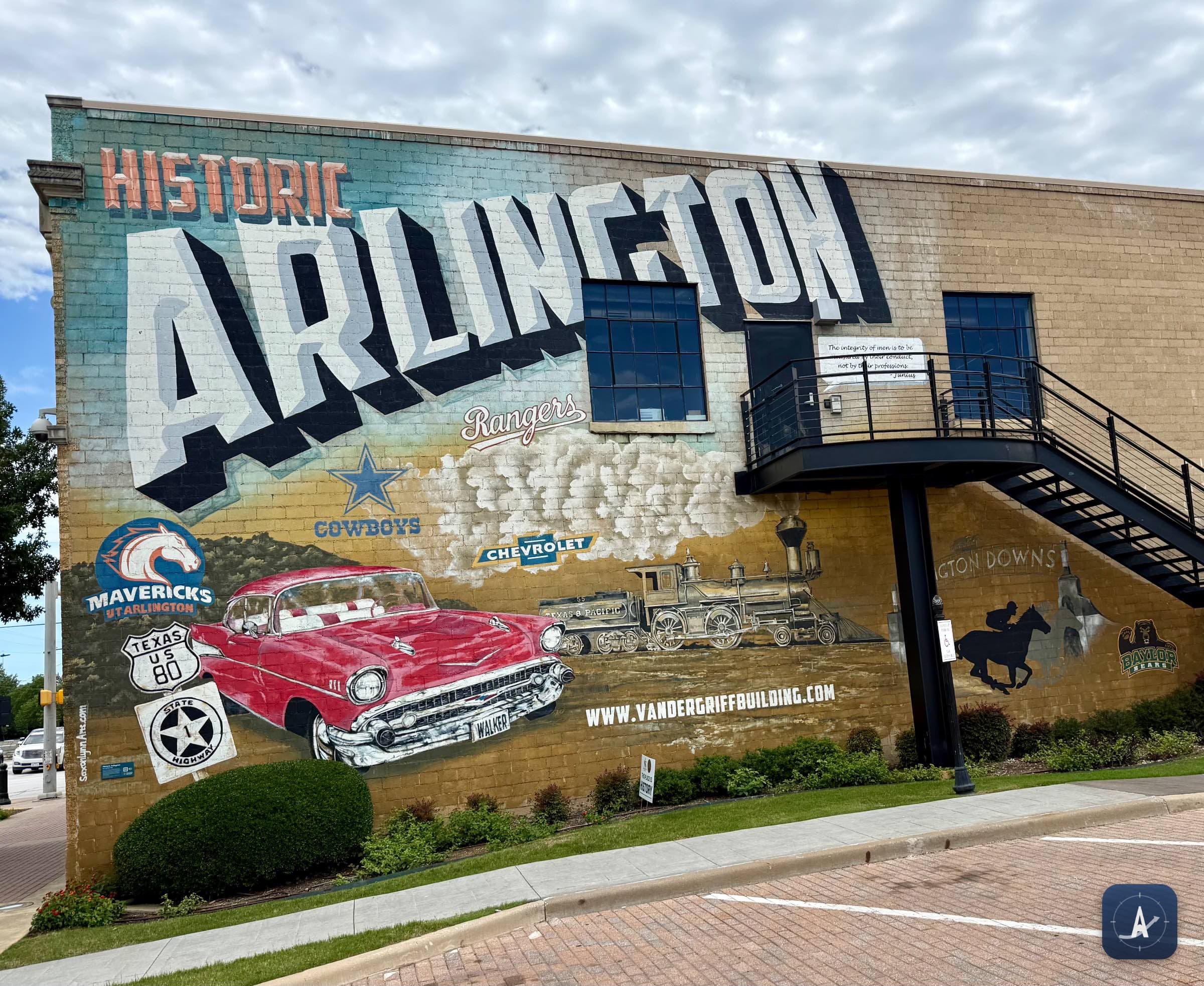 Historic Downtown Arlington & the Interurban