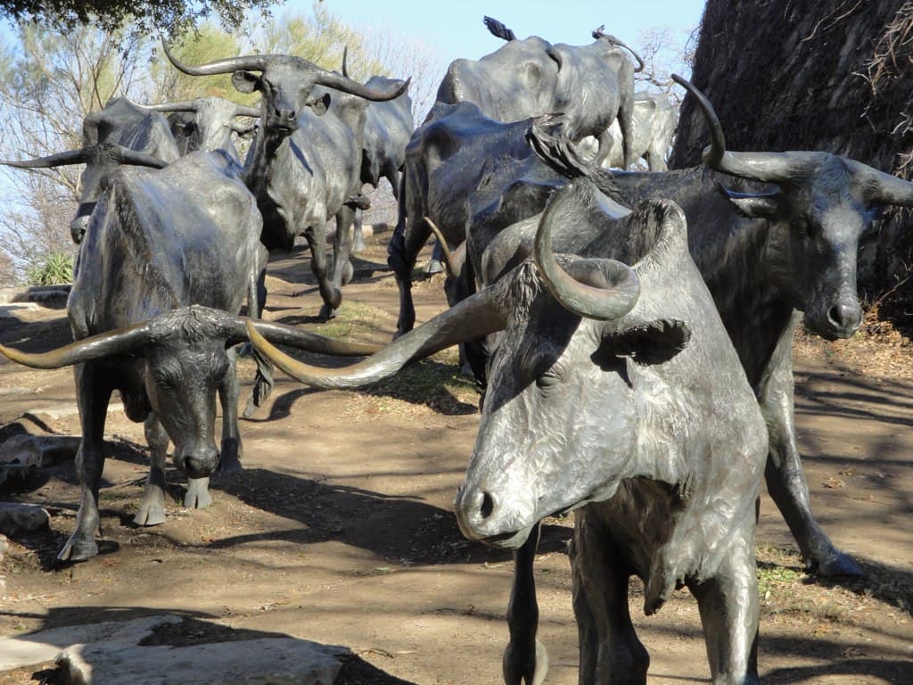 Pioneer Plaza — The Cattle Drive